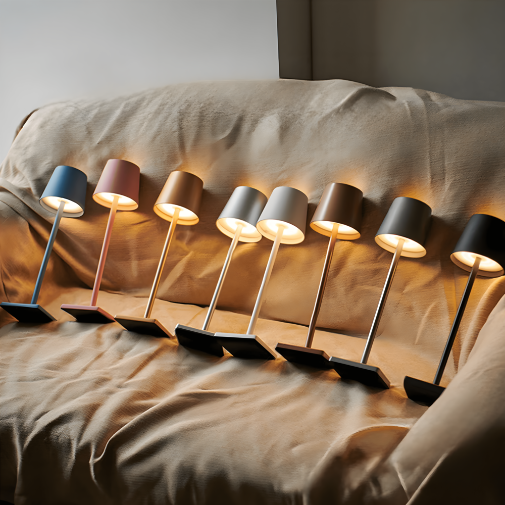 Nordia Light - Multifunktionale Kabelgebundene Aufladbare Tischlampe