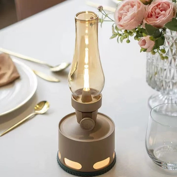 Vintage LED Lantern – Nostalgic Storm Lamp with Flame Effect & USB-C Battery, 4000mAh, Dimmable