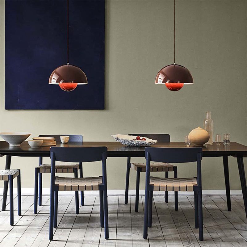 Elegant LED pendant lamp in flowerpot design – Adjustable & modern for bedrooms & living spaces
