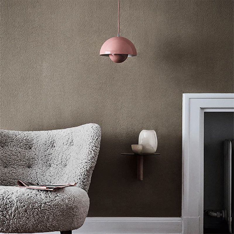 Elegant LED pendant lamp in flowerpot design – Adjustable & modern for bedrooms & living spaces