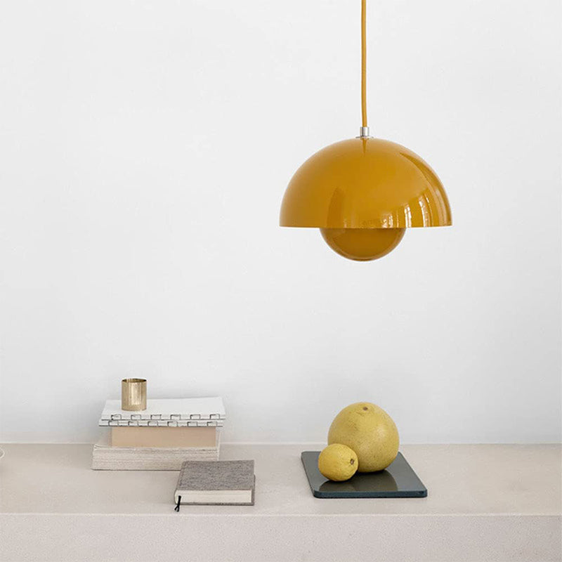 Elegant LED pendant lamp in flowerpot design – Adjustable & modern for bedrooms & living spaces
