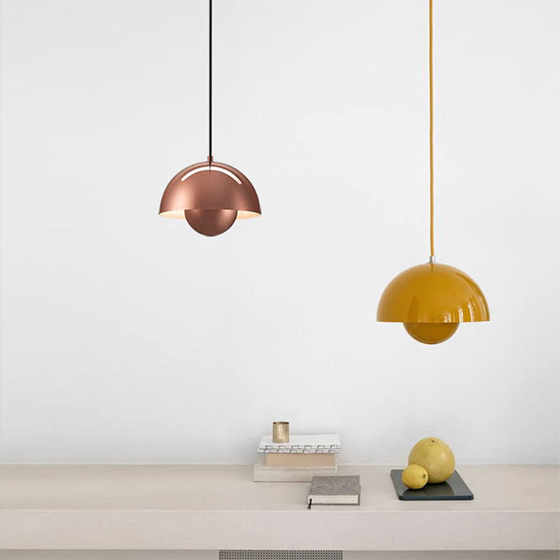 Elegant LED pendant lamp in flowerpot design – Adjustable & modern for bedrooms & living spaces
