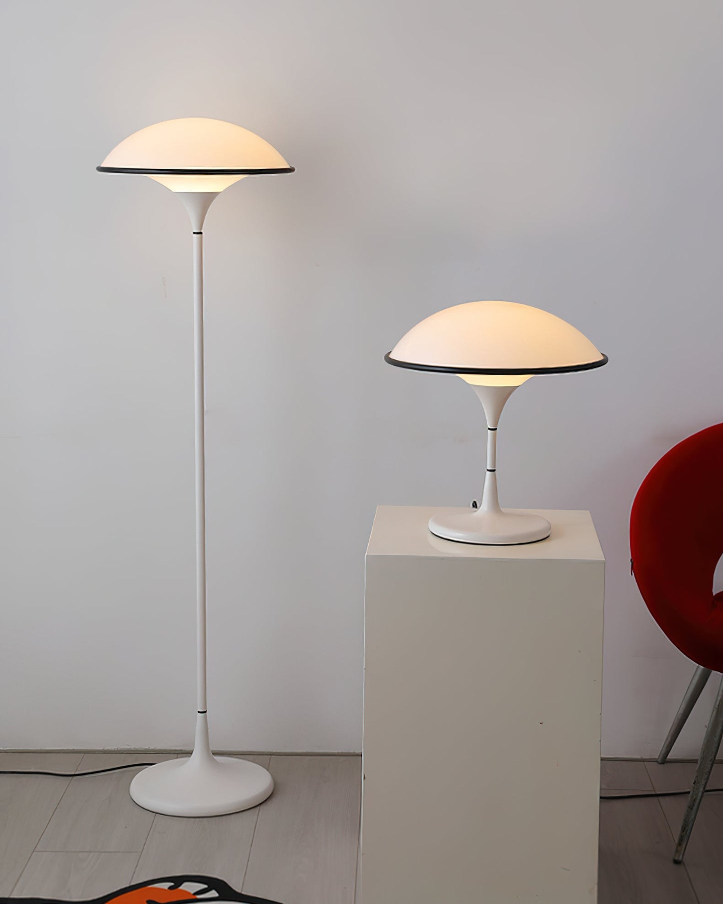 Modern designer table lamp for living room & bedroom – Dimmable LED light, mushroom shape, ambient lighting, minimalist retro style