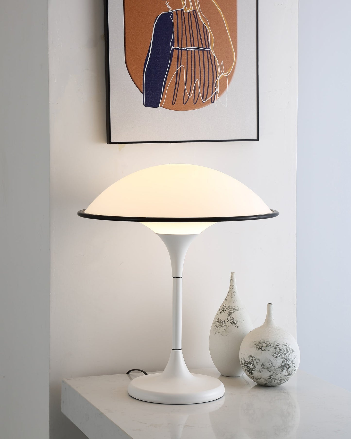 Modern designer table lamp for living room & bedroom – Dimmable LED light, mushroom shape, ambient lighting, minimalist retro style