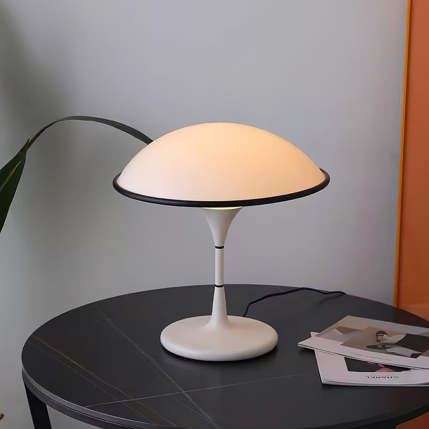 Modern designer table lamp for living room & bedroom – Dimmable LED light, mushroom shape, ambient lighting, minimalist retro style