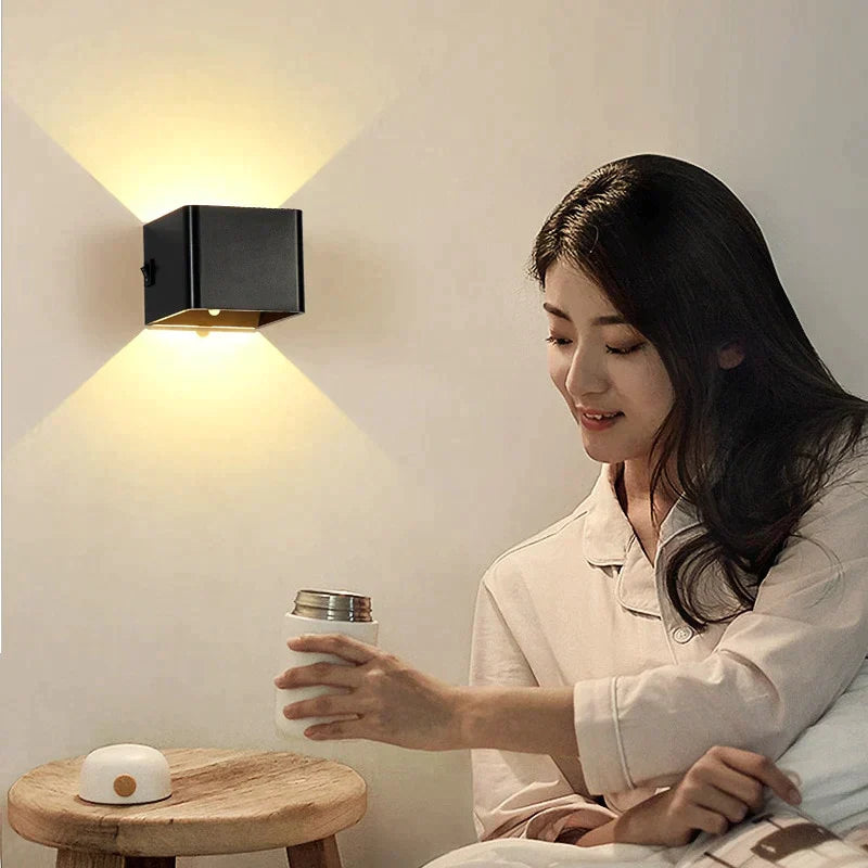Frendorf Die luxuriöse und kabellose Wandlampe!