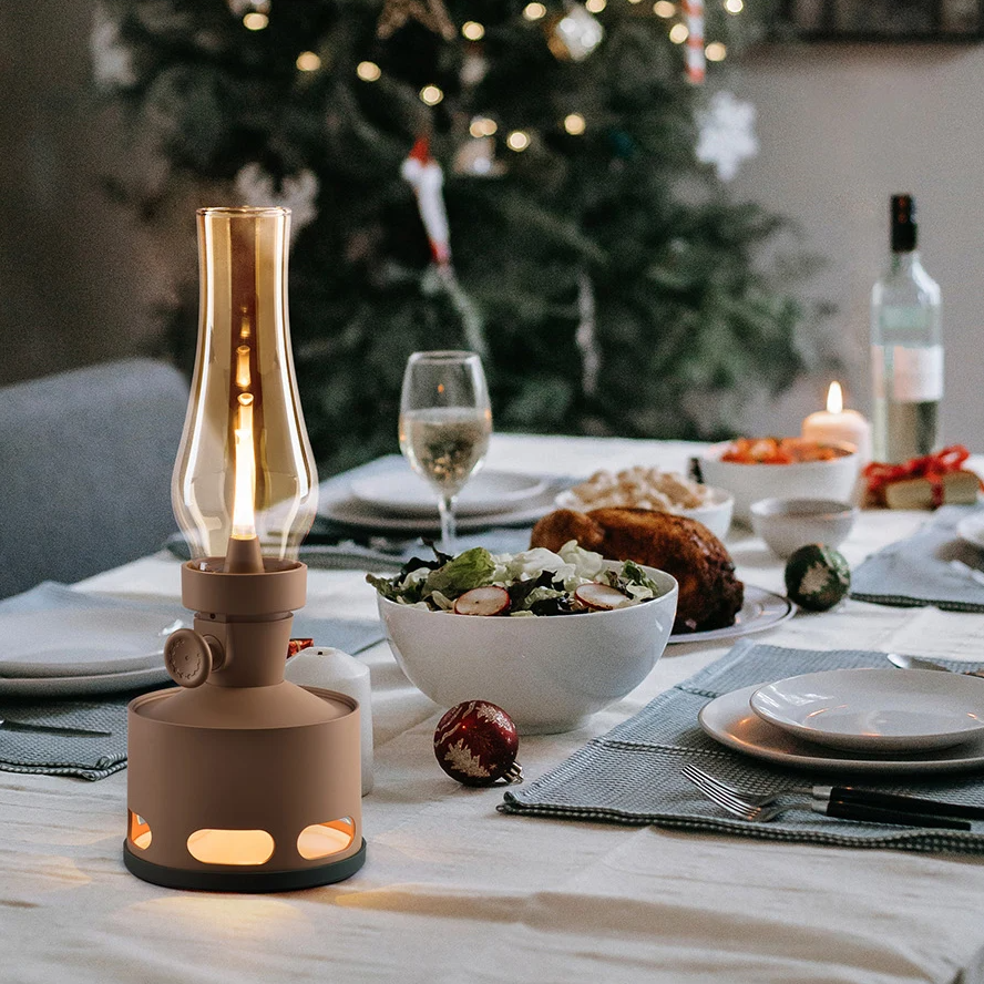Vintage LED Lantern – Nostalgic Storm Lamp with Flame Effect & USB-C Battery, 4000mAh, Dimmable