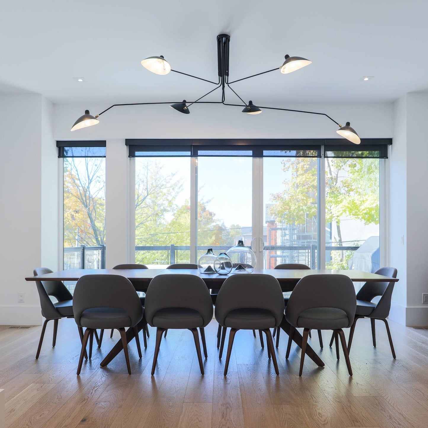 Modern ceiling light in mid-century style – Adjustable multi-arm lamp for living room, dining area & office – Industrial look with design factor