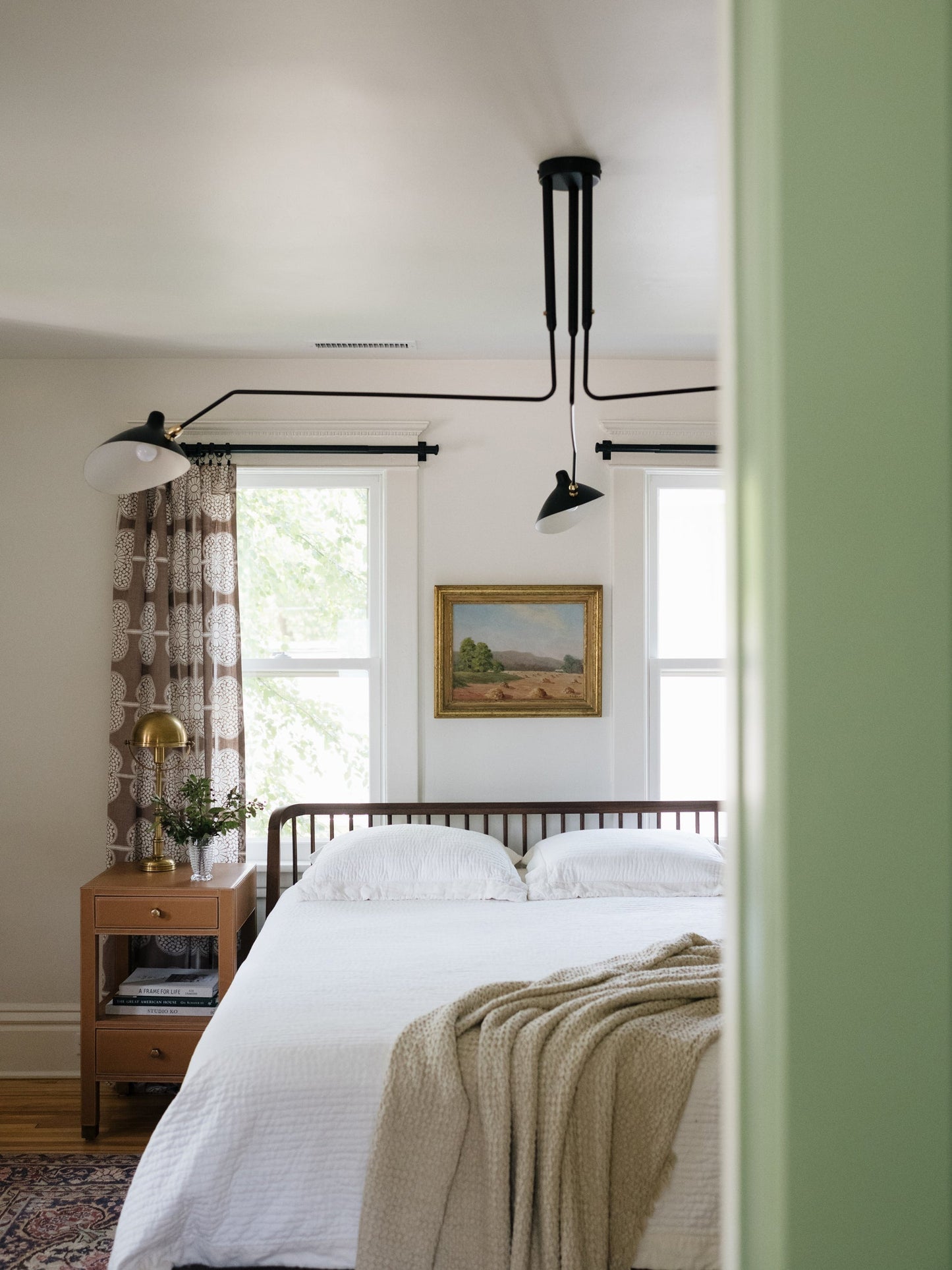 Modern ceiling light in mid-century style – Adjustable multi-arm lamp for living room, dining area & office – Industrial look with design factor