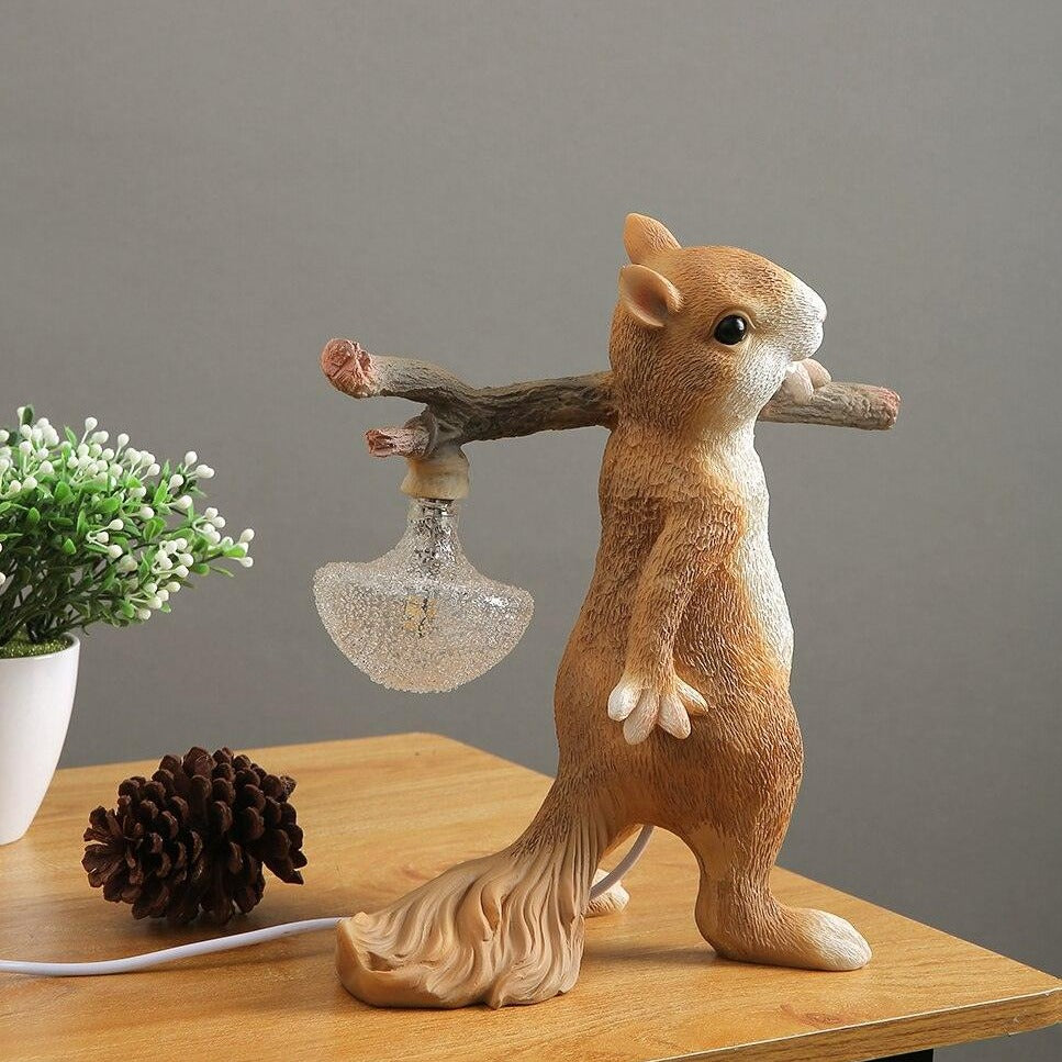 Squirrel table lamp – quirky design with G9 socket, LED compatible, resin & glass, Ø25 cm