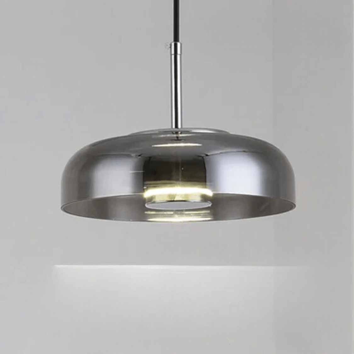 EcoGlow - Lightweight Energy-Saving Lamp