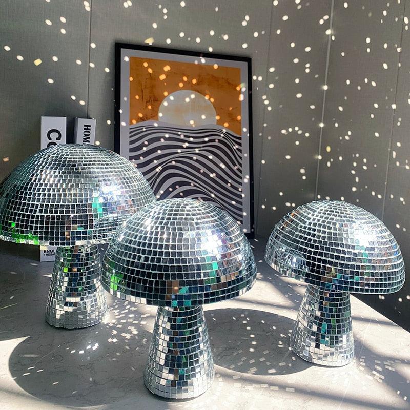 Tatiana Disco Ball Pilz