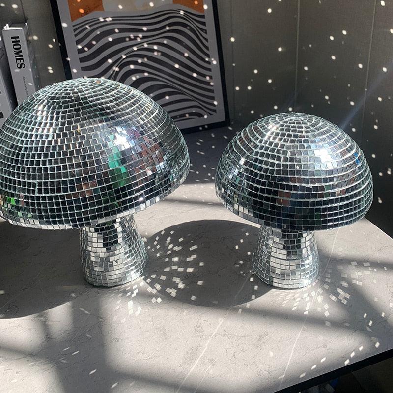 Tatiana Disco Ball Pilz