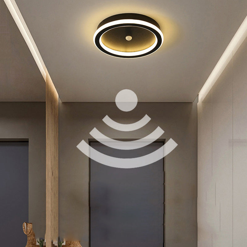 Moderne LED Deckenleuchte im geometrischen Design – Quadratische Flur- und Wohnzimmerlampe mit indirektem Licht