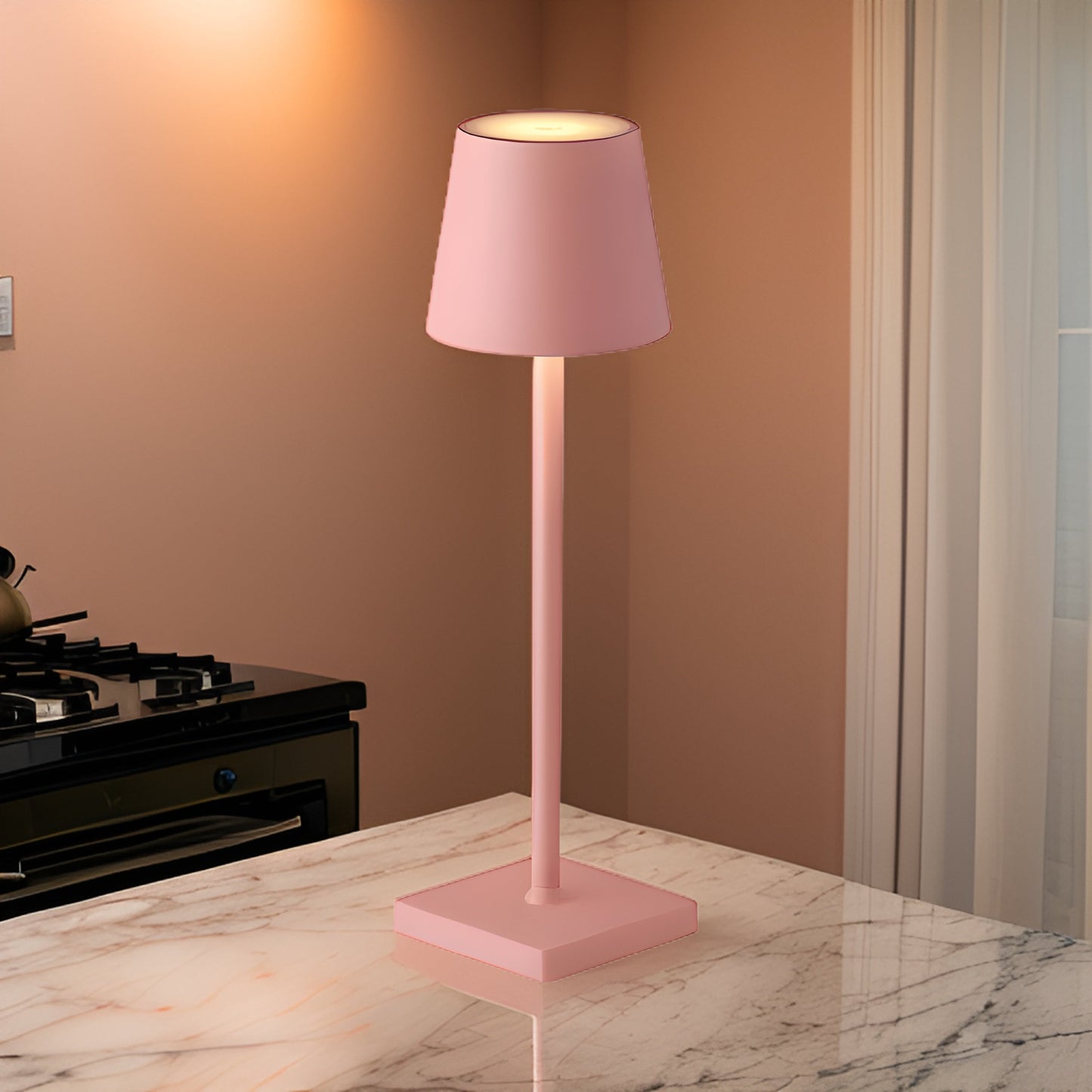 Nordia Light - Multifunktionale Kabelgebundene Aufladbare Tischlampe