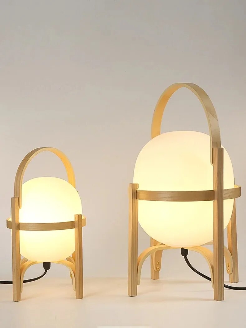 Moderne Tischlampe aus Holz – Stilvolle LED Beleuchtung für Wohnzimmer & Schlafzimmer