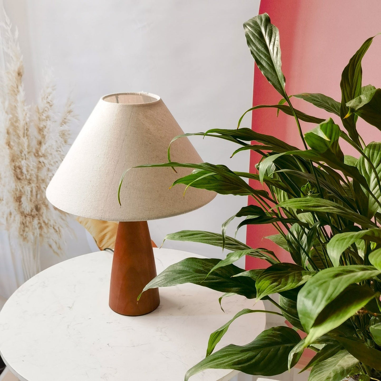 Century Style table lamp made of solid wood – E27 socket, LED bulb included, brass & ceramic details, Ø30 cm