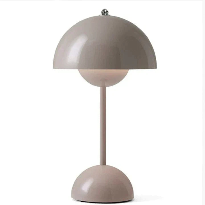 Moderne skandinavische Designer Tischlampe – Luxuriöses Design für Wohnzimmer