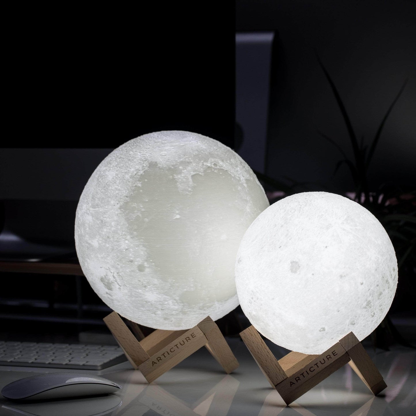 3D Mondlampe mit Holzständer – LED Nachtlicht mit Touch & USB-Aufladung für Schlafzimmer & Kinderzimmer