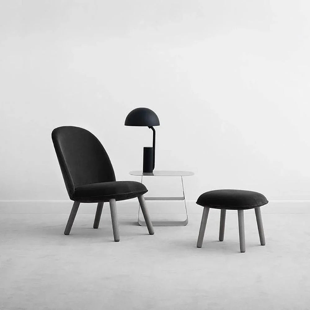 Moderne Tischlampe mit verstellbarem Schirm – E27-Fassung, Metall, geometrisches Design, LED-kompatibel