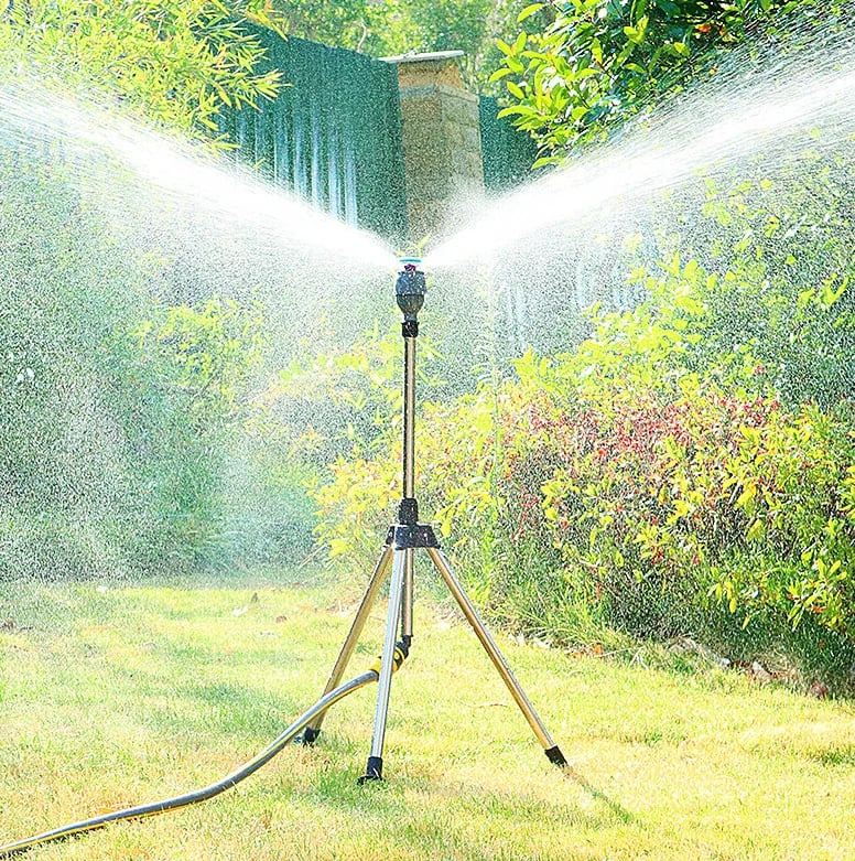 360° Gartenregner mit Stativ – Verstellbarer Sprinkler für effiziente Rasen- & Pflanzenbewässerung