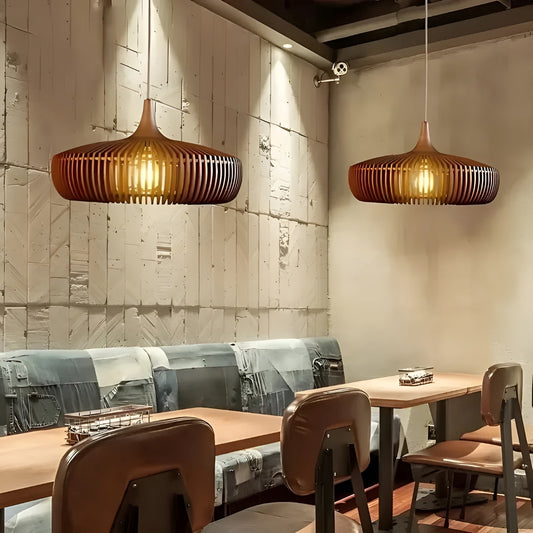 WoodHaven Light – Moderne Holz-Pendelleuchte für stilvolles Ambiente