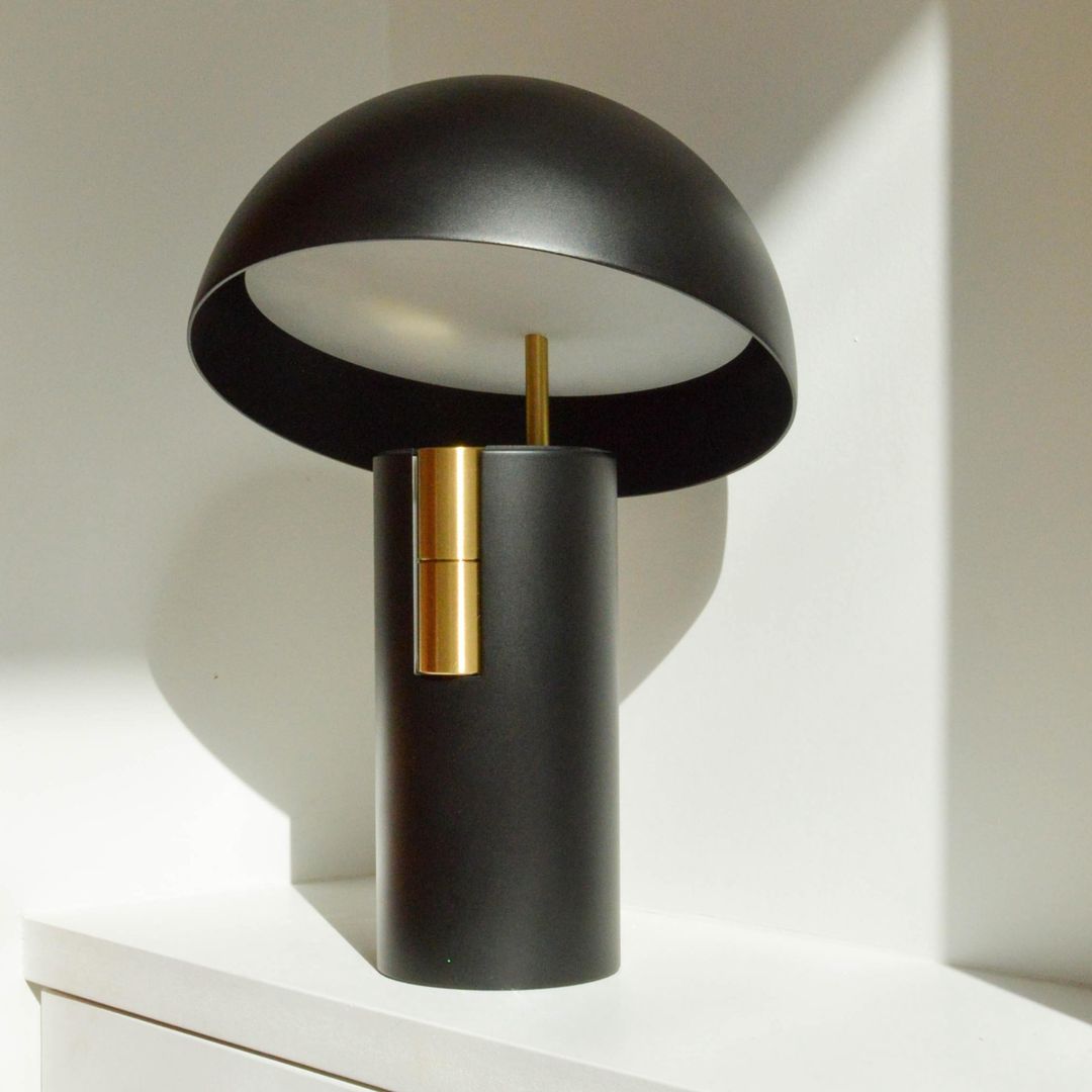 Minimalist designer table lamp for office & living room – metal, half-dome design, modern ambient light, elegant industrial look