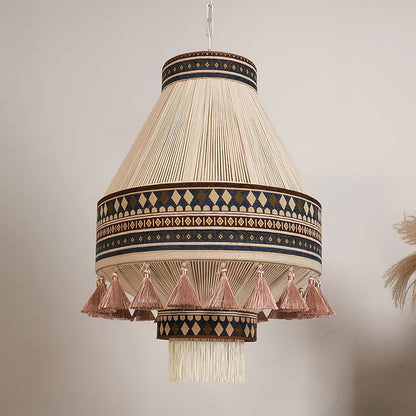 Boho Pendelleuchte mit Faltenstoff und Tribal-Muster – Handgefertigter Look für Wohnzimmer, Essbereich oder Café