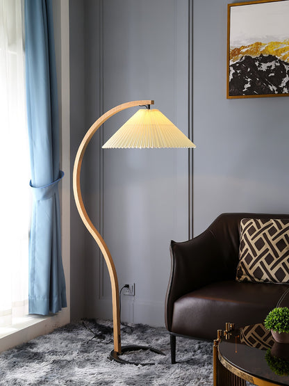 Retro Stehlampe mit geschwungenem Holzfuß & Falt-Lampenschirm – Design Stehleuchte für Wohnzimmer & Leseecke