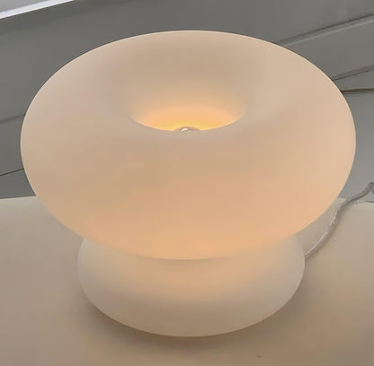 Donut Tischlampe im modernen Design – Runde Glasleuchte mit Druckschalter und E14/G9-Fassung für stilvolle Innenbeleuchtung