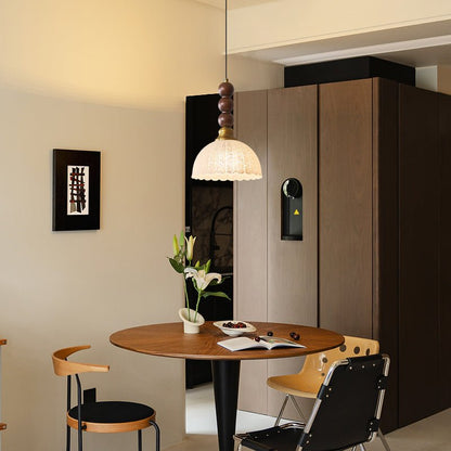 Retro Pendelleuchte mit Holz- & Glaselementen – Vintage Hängelampe für Esszimmer, Küche & Wohnzimmer – Feine Musterung & warme Lichtatmosphäre