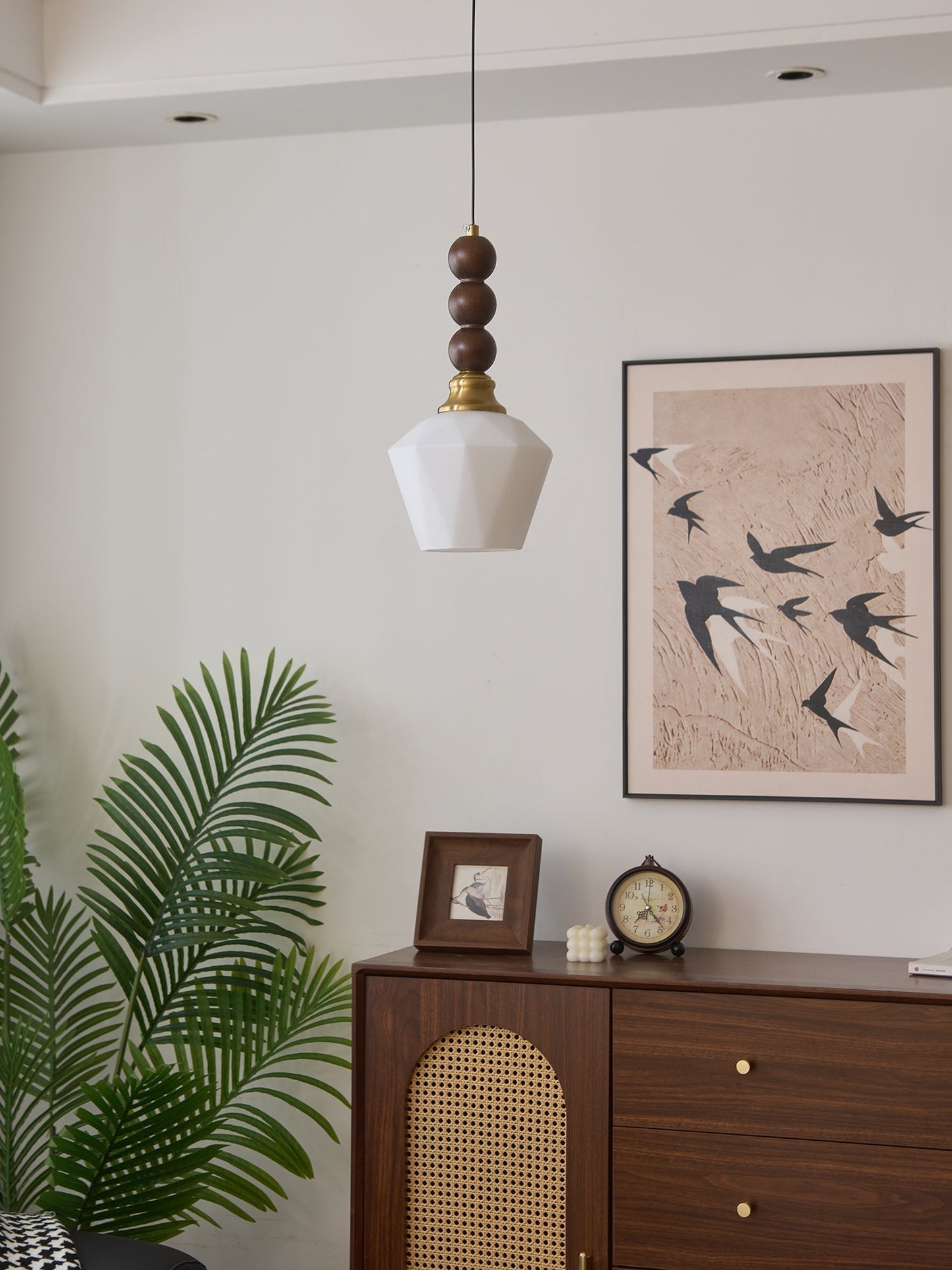 Pendelleuchte im Retro-Design mit Holz- und Glasdetails – Vintage Hängelampe für Esszimmer, Küche & Wohnzimmer – Natürliche & warme Beleuchtung