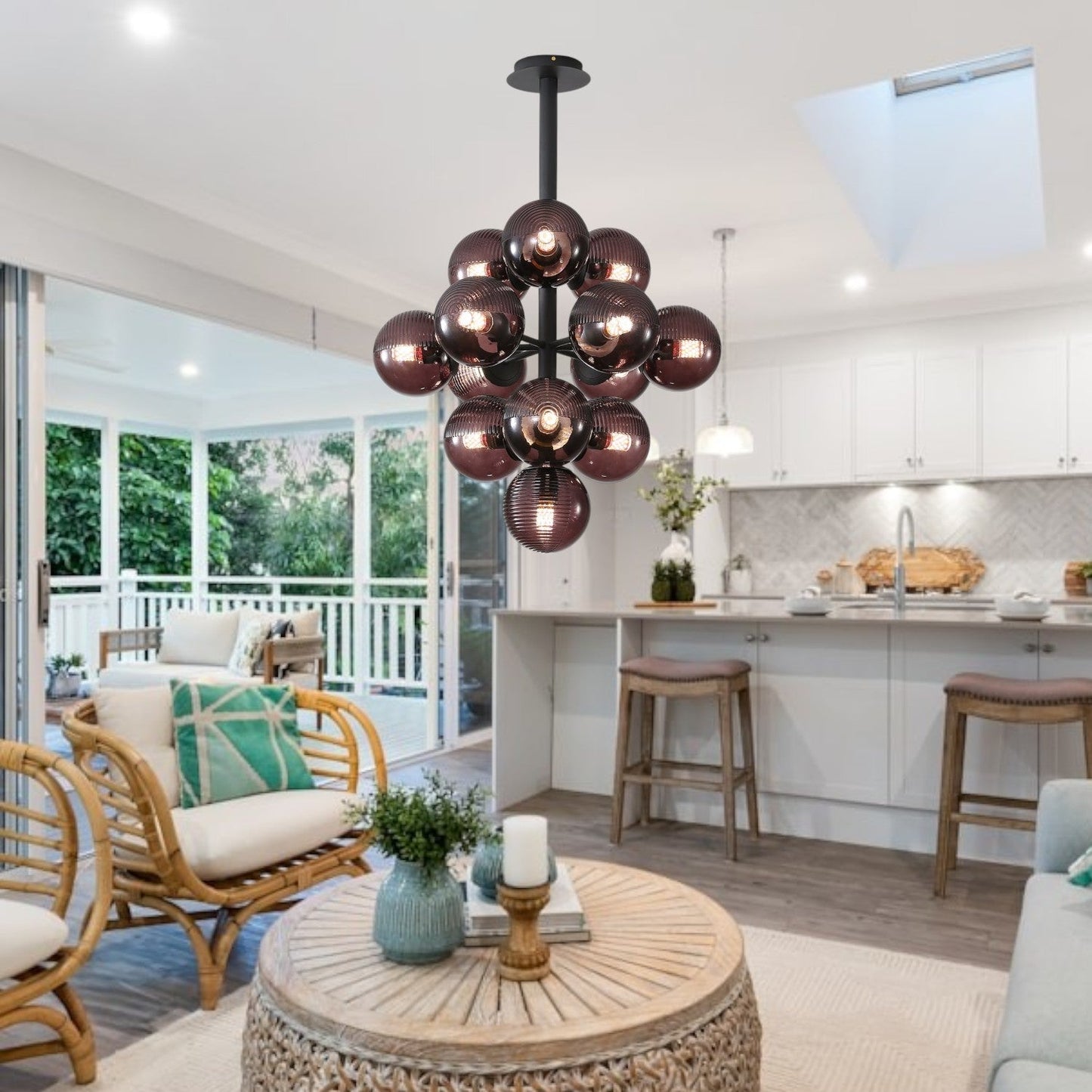 Moderne Kugel-Pendelleuchte im Cluster-Design – Designer-Kronleuchter für Esszimmer, Wohnzimmer & Loft – Skulpturale Statement-Beleuchtung