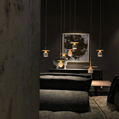 Moderne Pendelleuchte im minimalistischen Design – Hängeleuchte für Küche, Esstisch & Wohnzimmer