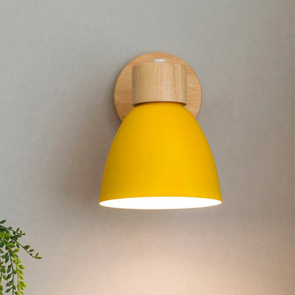 Alison - Hölzerne Wandlampe