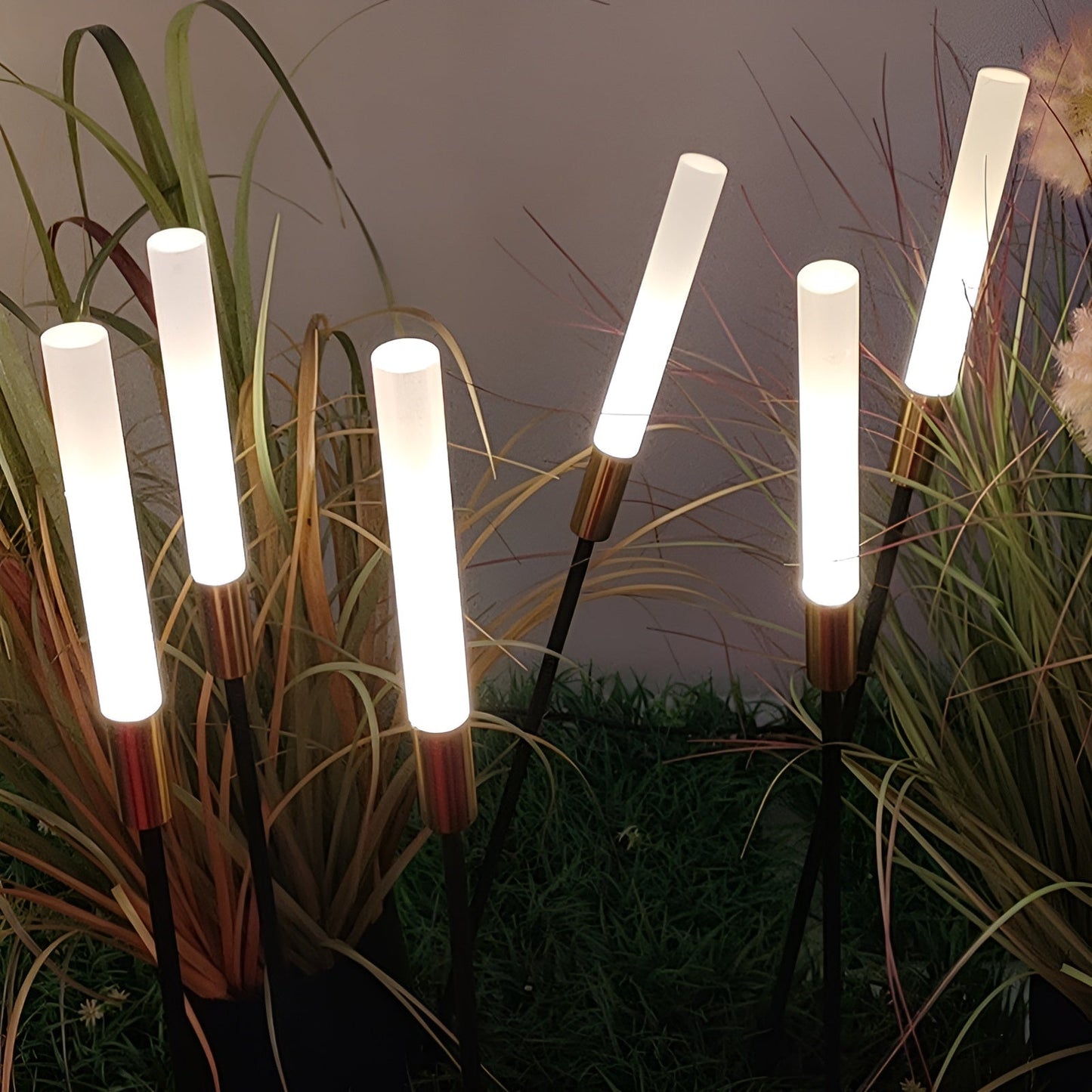 Florianne - Moderne solarbetriebene Außenlampen