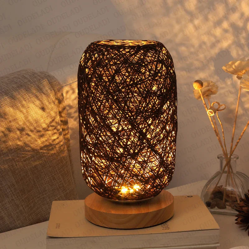 Tischlampe aus Holz mit Rope Design – Handgefertigte LED Deko Lampe für Schlafzimmer & Wohnzimmer, Naturmaterialien