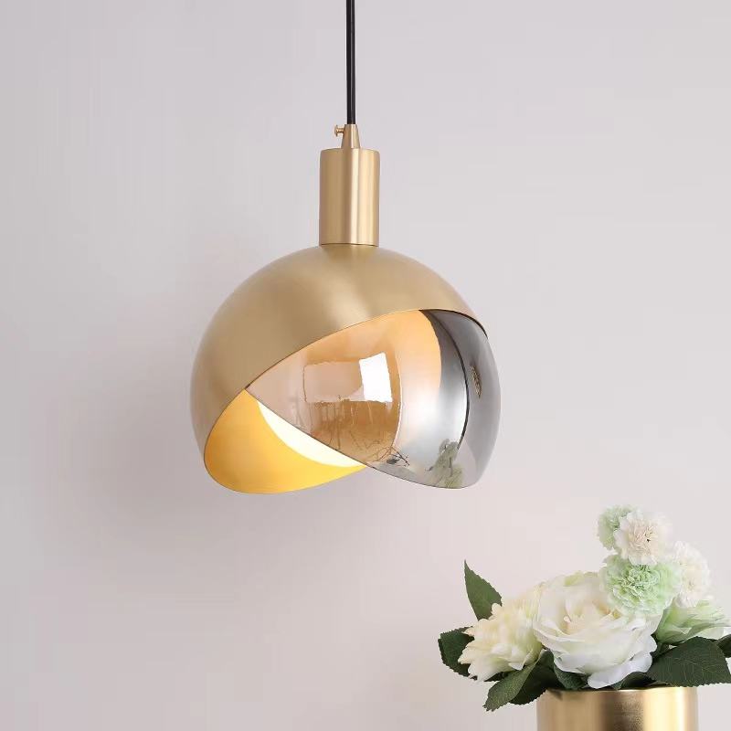Moderne Kugel-Pendelleuchte mit goldenem Glas & Metall – Elegantes Design für Wohnzimmer, Esszimmer & Küche