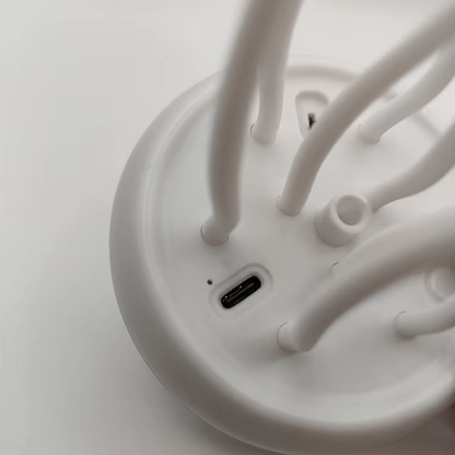 LED Tischlampe im Quallen-Design – Kreative Stimmungsleuchte für Wohnzimmer, Schlafzimmer & Gaming Setup