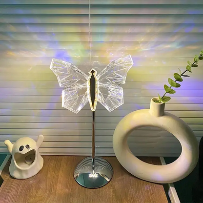 Butterfly Crystal Tischlampe – LED-Dekoleuchte mit Schmetterlingsdesign, Acryl & Metall, warmweißes Licht