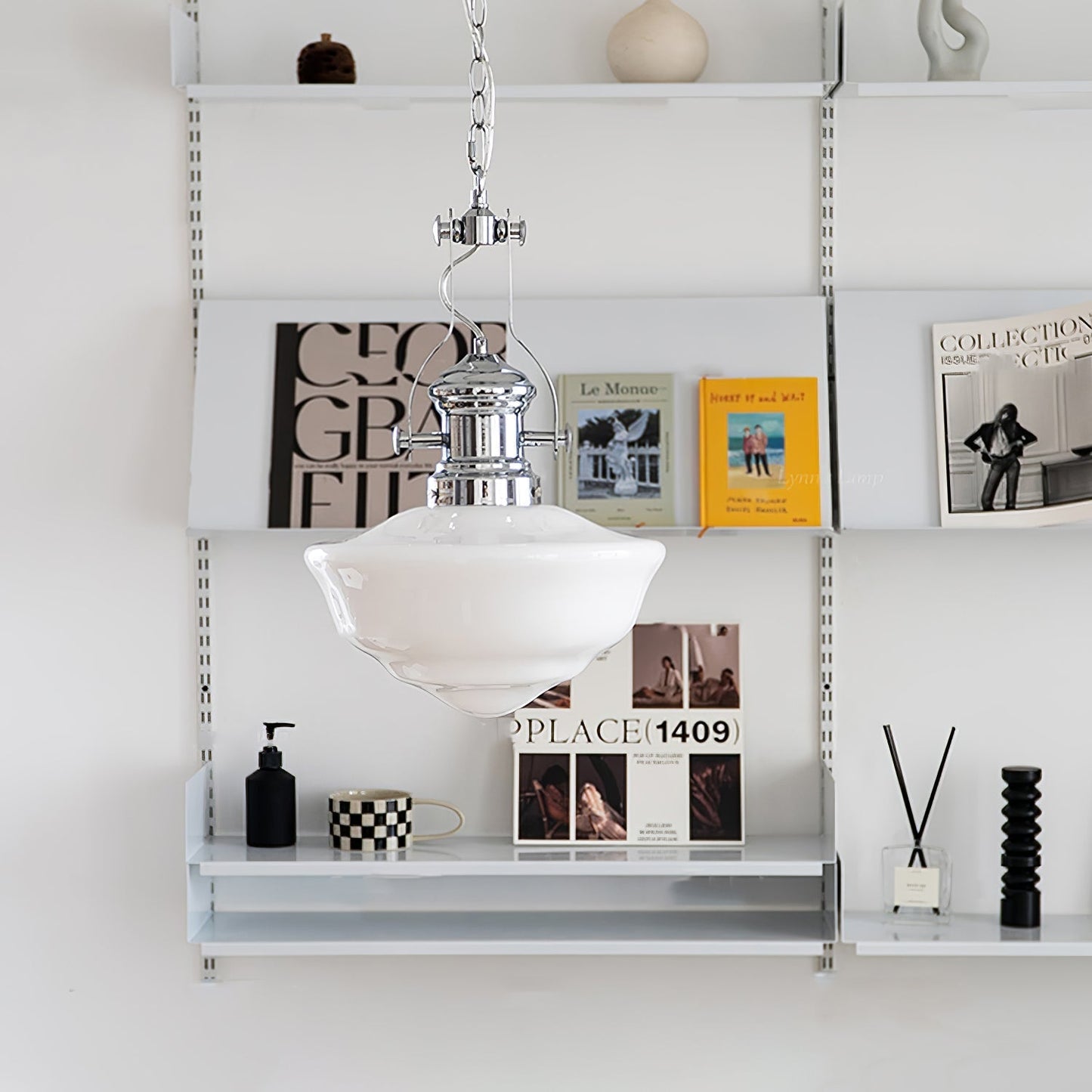 Vintage Pendelleuchte mit Wellen-Opalglas & Chrom – Retro Hängelampe für Küche, Esszimmer oder Loft