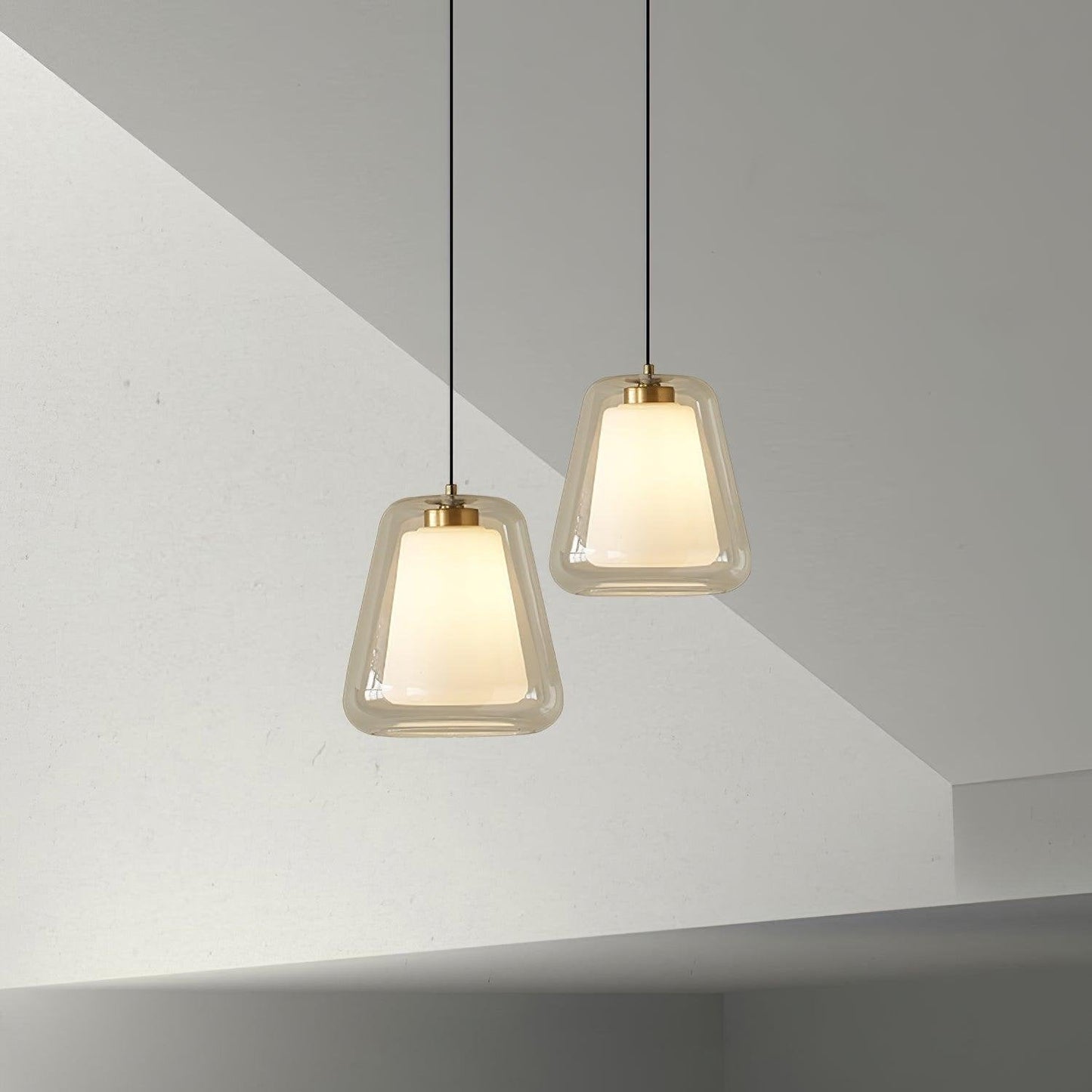 Moderne Pendelleuchte mit Doppelglas-Schirm – Minimalistische Hängelampe in Gold für Küche, Esstisch & Flur