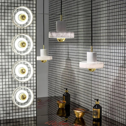Pendelleuchte im Marmor-Look mit Gold-Element – Luxuriöse Hängelampe für Küche, Esszimmer & Wohnbereich