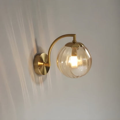 NordicBrilliance Light – Moderne LED-Wandlampe aus Glas