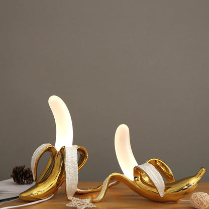 Dekorative Bananenlampe – Moderne Tischleuchte für stilvolle Inneneinrichtung