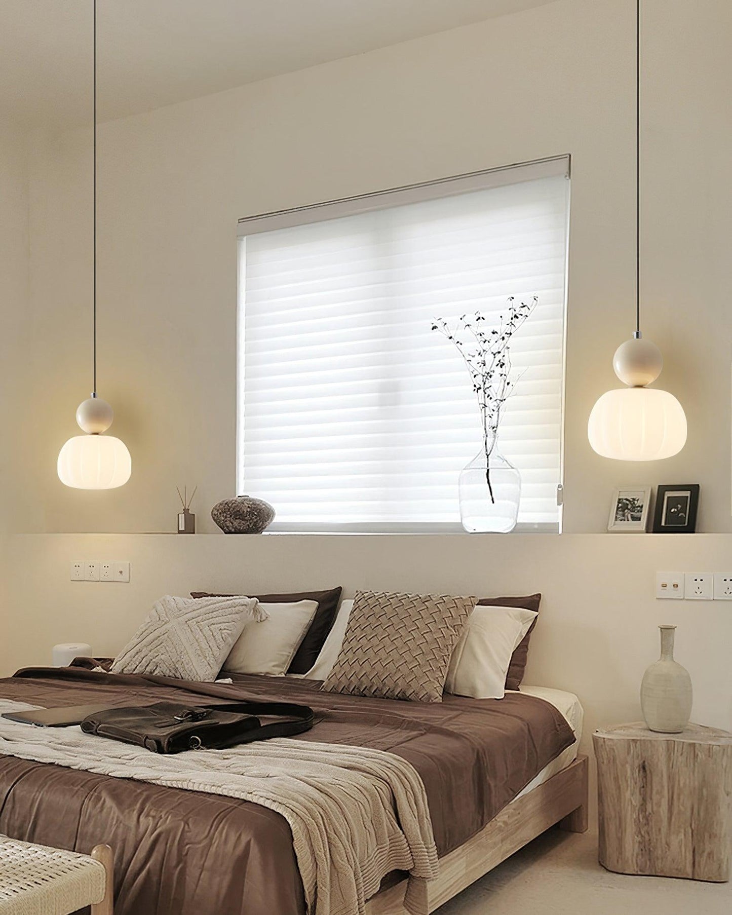 Retro Hängelampe mit Kugeldetail – Pendelleuchte im Vintage-Stil für Wohnzimmer, Schlafzimmer & Café