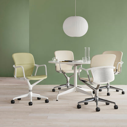 Kugelförmige Pendelleuchte mit feiner Faltenstruktur – Minimalistische Hängelampe für Schlafzimmer, Wohnzimmer & Flur