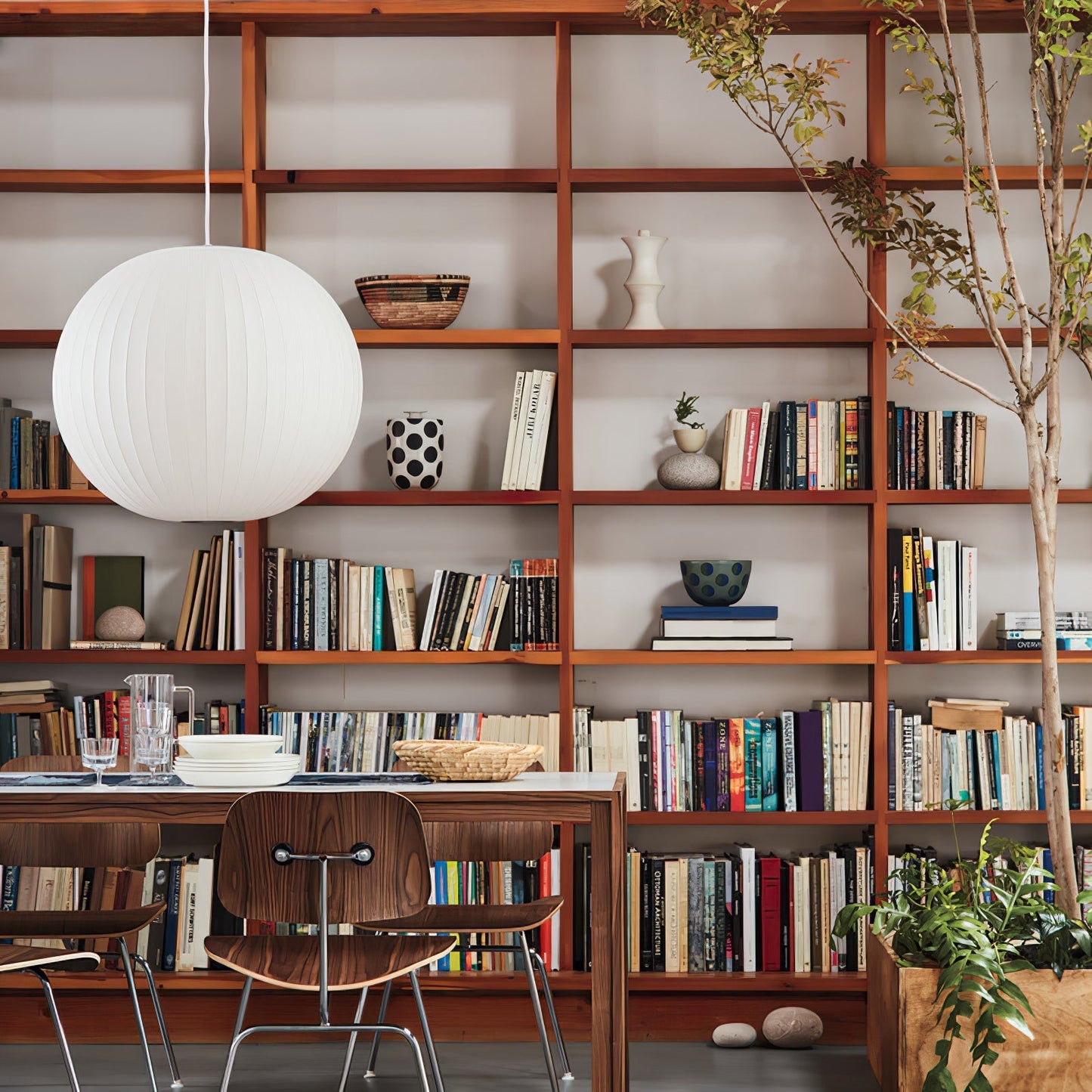 Kugelförmige Pendelleuchte mit feiner Faltenstruktur – Minimalistische Hängelampe für Schlafzimmer, Wohnzimmer & Flur