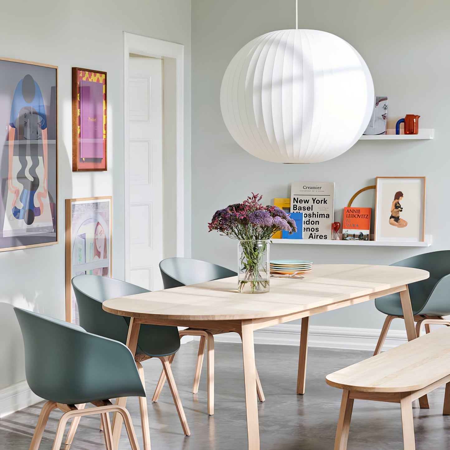 Kugelförmige Pendelleuchte mit feiner Faltenstruktur – Minimalistische Hängelampe für Schlafzimmer, Wohnzimmer & Flur