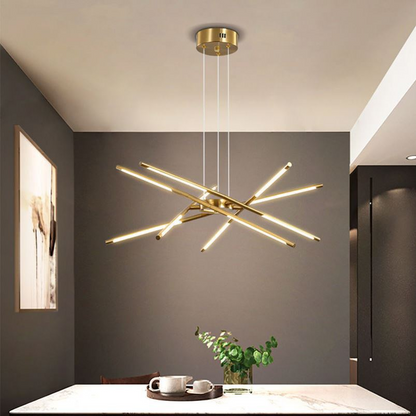 Eleganter moderner Kronleuchter mit goldenen Armen – Luxuriöses Design & warmes LED-Licht
